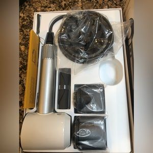 Dyson Supersonic Hair Dryer & Attachments New in Box - Professional